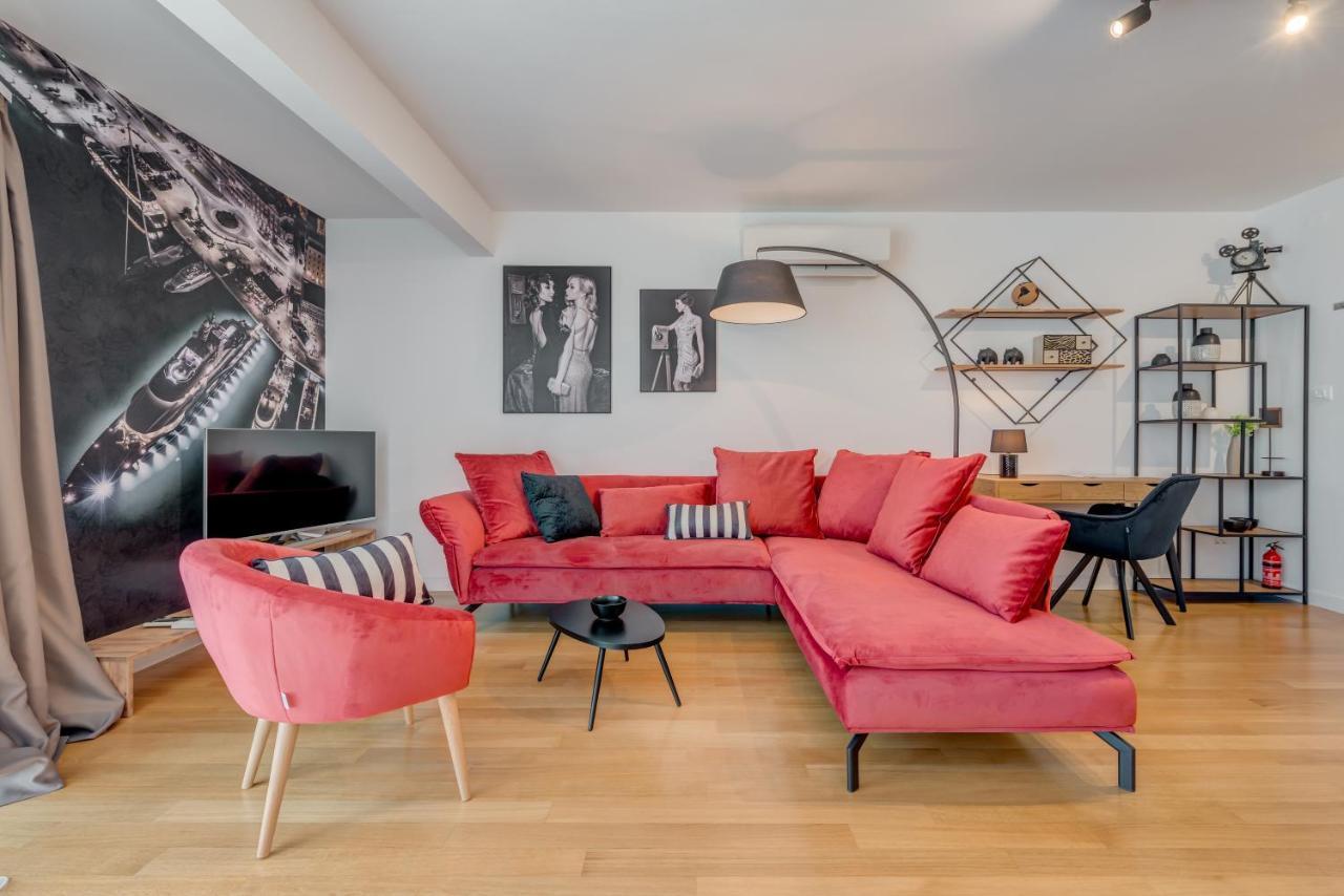Apartament Paparazzi *